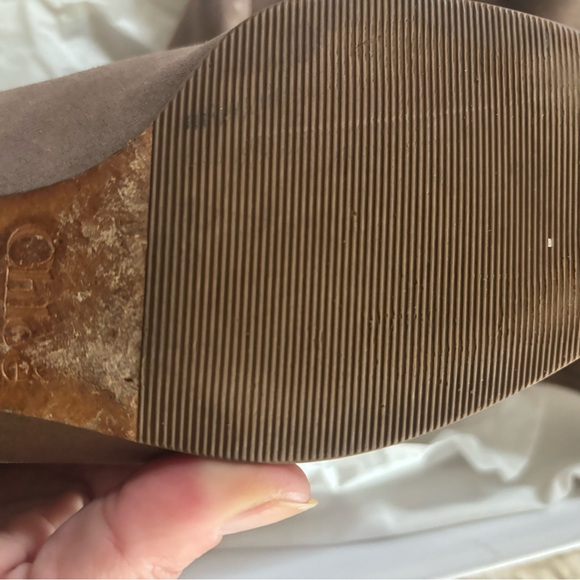 Chloe Tan Suede Over the Knee-High Boots with Box and Dust bag - Picture 4 of 10